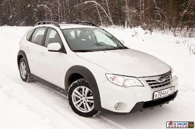Subaru Impreza XV: пятнашка (автомобиль, машина, impreza, задний, автомат, привод, багажник) Subaru Impreza XV: пятнашка